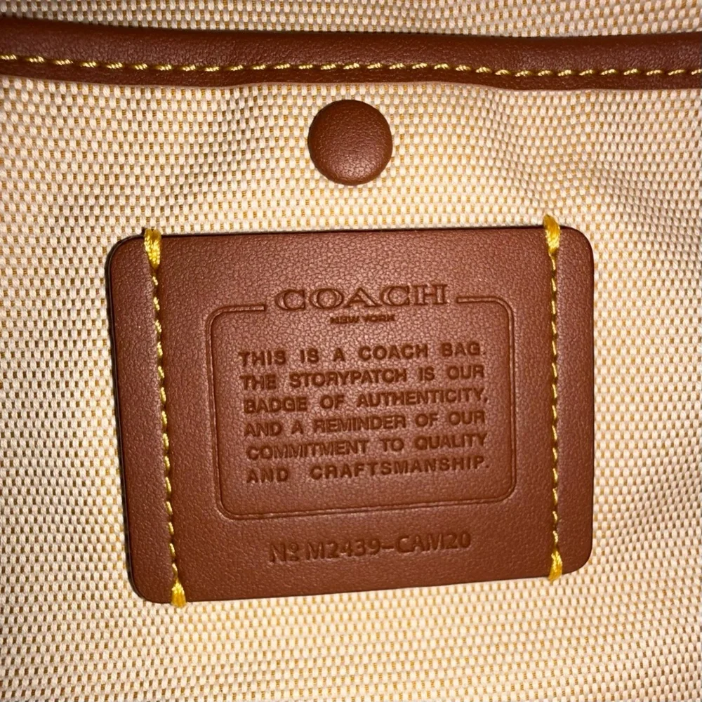 Coach Juliet Cargo in Glazed Honey Brown EUC - Picture 7 of 7